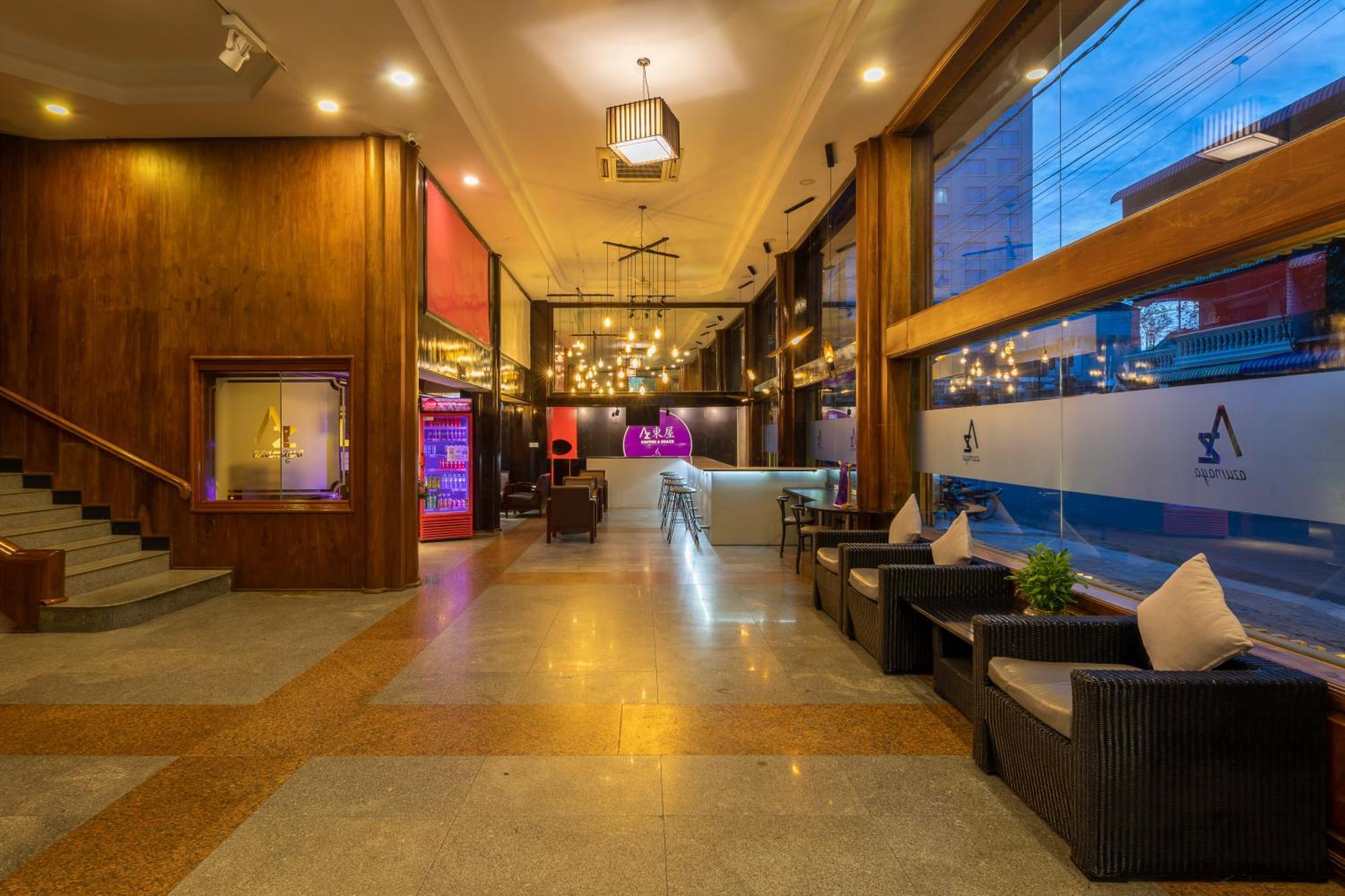 Azumaya Hotel Phnom Penh Exterior foto